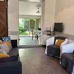 Maison Renovee 4 Couchages Avec Jardinet, A 2000 M Des Plages - - Fr-1-224b-1