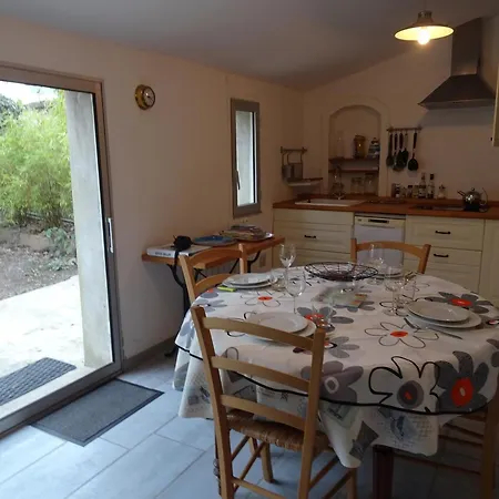 Casa vacanze Maison Rénovée 4 Couchages Avec Jardinet, à 2000 M Des Plages - Noirmoutier-en-l'île - Fr-1-224b-1 *