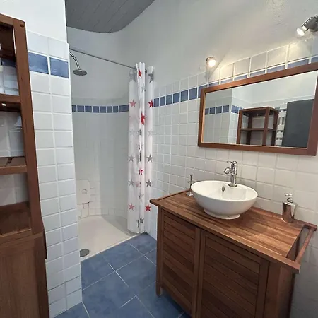 Maison Renovee 4 Couchages Avec Jardinet, A 2000 M Des Plages - - Fr-1-224b-1 Нуармутье
